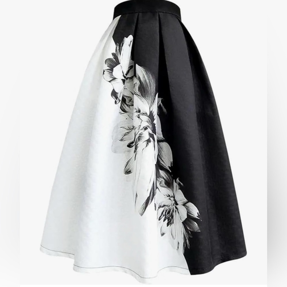 Shein beautiful plus size long skirt‎ with floral designs size 2xl